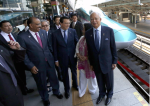 Malaysia PM Najib Razak takes Shinkansen