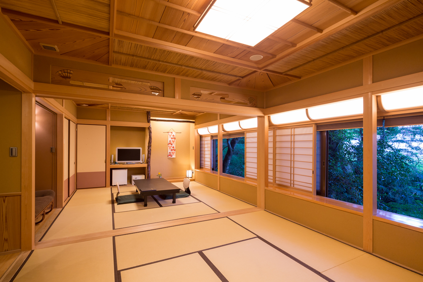 Seiryuan - Japanese-Style Room with Cypress Bath with Bathroom and Toilet Up to 4 people